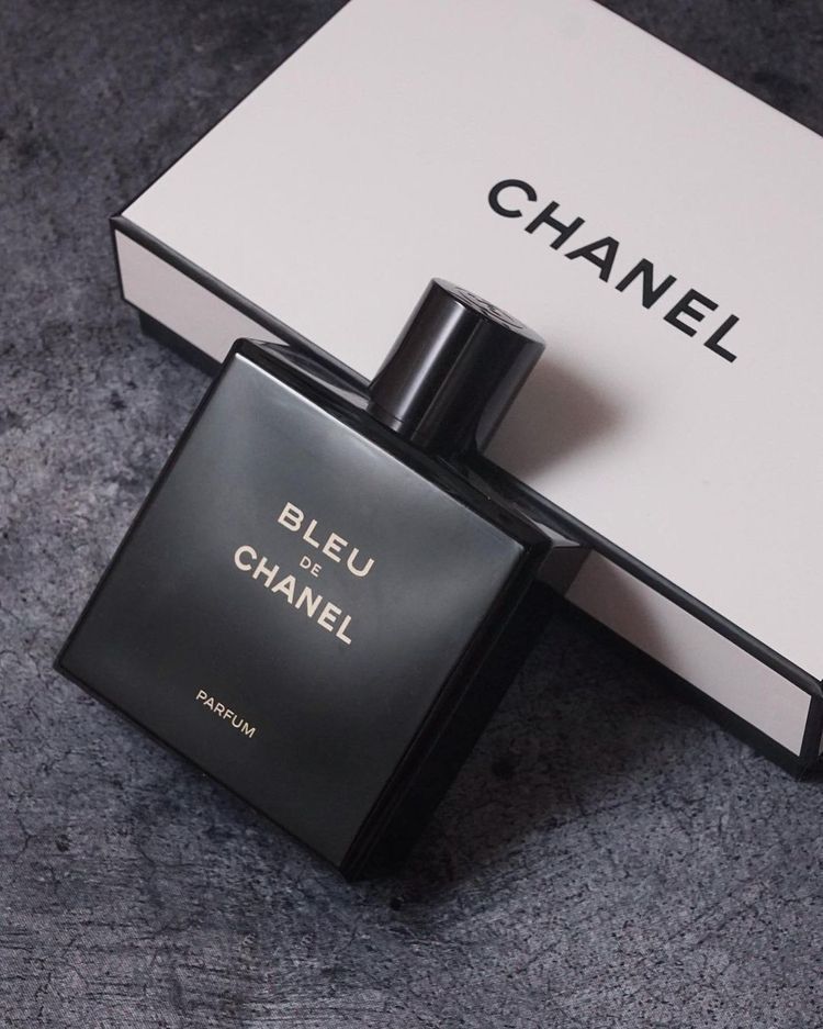 CHANEL BLEU DE.